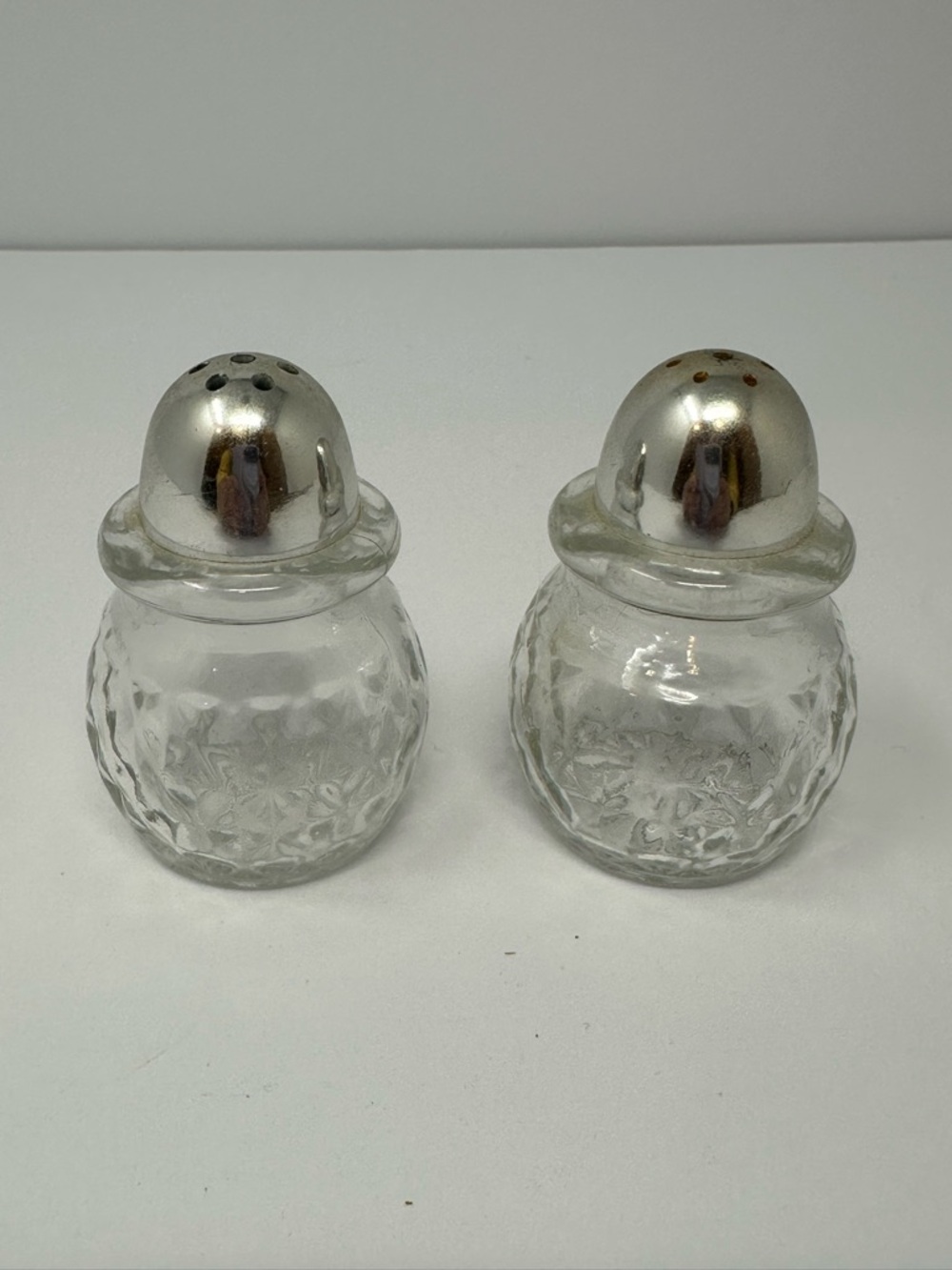 Vintage 1950s Glass Salt and Pepper Shakers Round Quilted Diamond Pattern A3